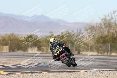 media/Dec-07-2025-CVMA (Sun) [[3e7d2de5dc]]/Race 5-Formula UL-CVMA Hooligans-American Thunder/